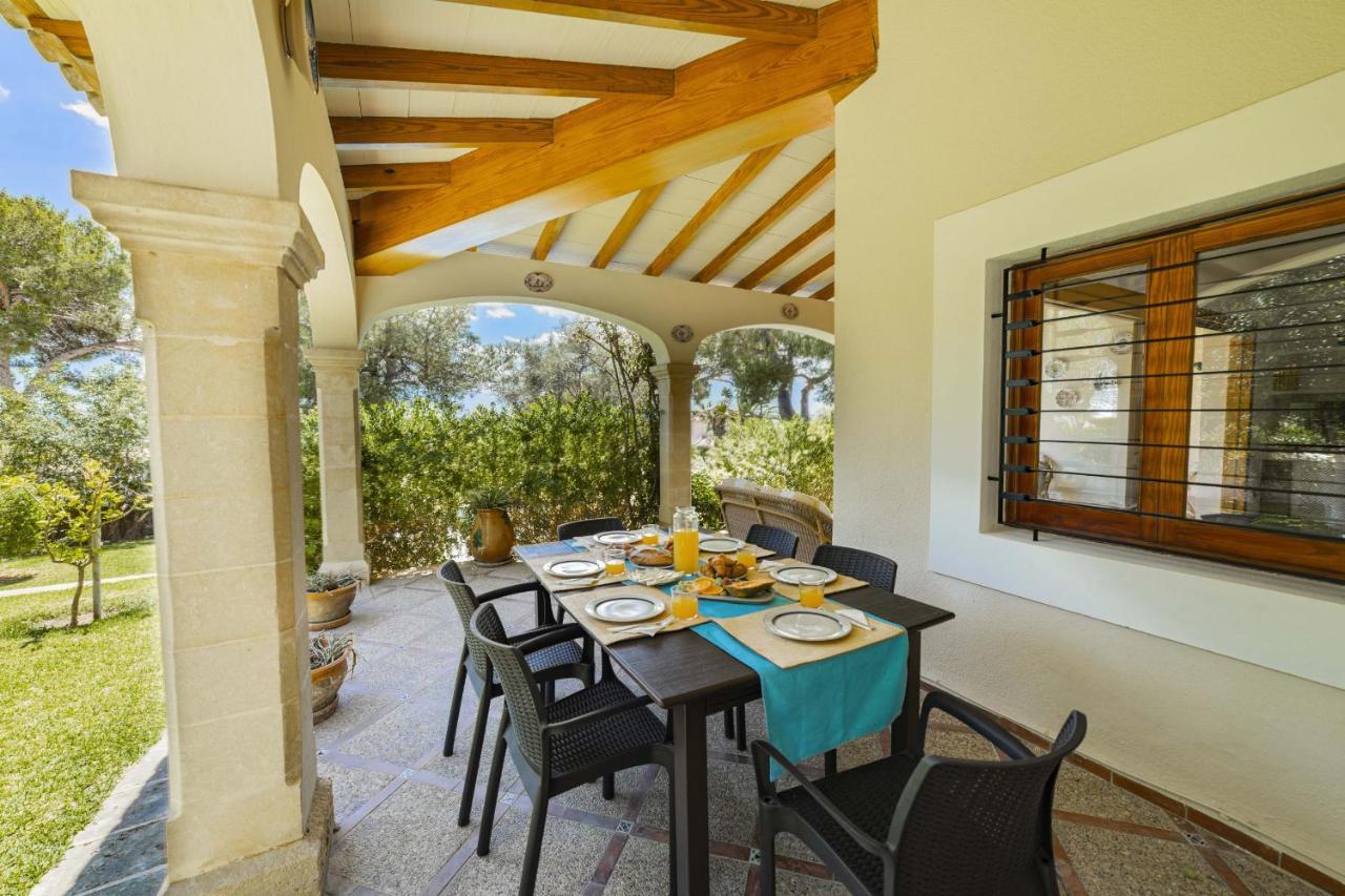 Villa Alcanada Garden Alcúdia Eksteriør bilde