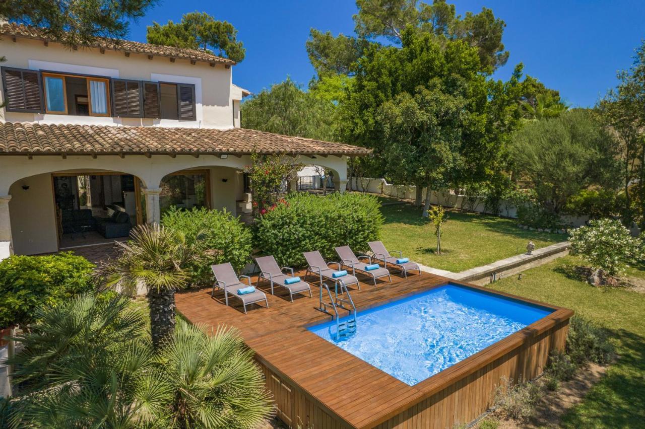 Villa Alcanada Garden Alcúdia Eksteriør bilde